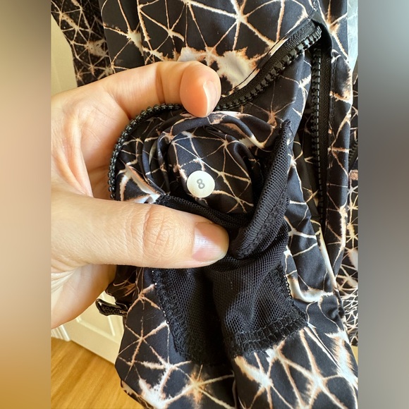 Lightweight jacket - Picture 17 of 17